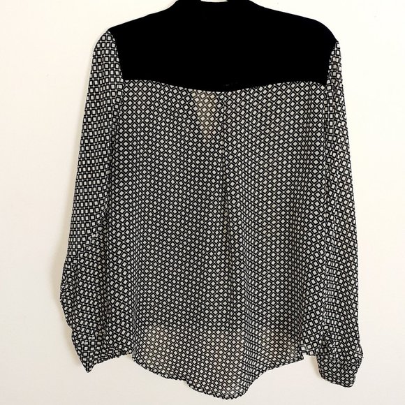 Long Sleeve Diamond Pattern Sheer Blouse Size L - Picture 2 of 3
